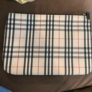 Vintage Burberry Zippered Pouch